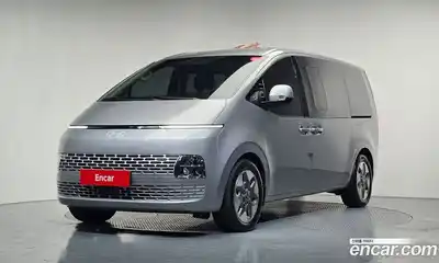 Hyundai Staria, 2025