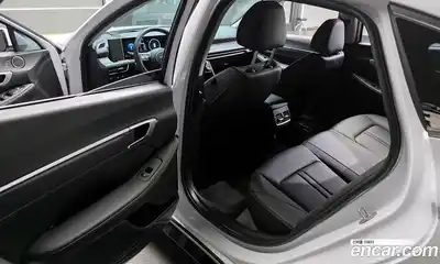 Hyundai Sonata 2025 2.0 Автомат в Москве № 529379, миниатюра 11
