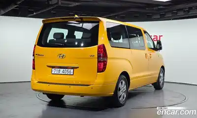 Hyundai Starex 2019 2.5 Автомат в Москве № 531348, миниатюра 2