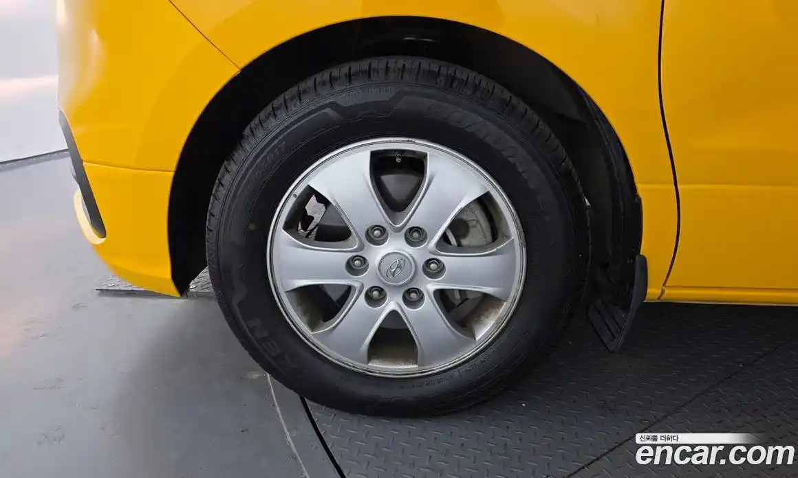 Hyundai Starex 2019 2.5 Автомат в Москве № 531348, фото 5