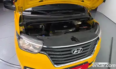 Hyundai Starex 2019 2.5 Автомат в Москве № 531348, миниатюра 6