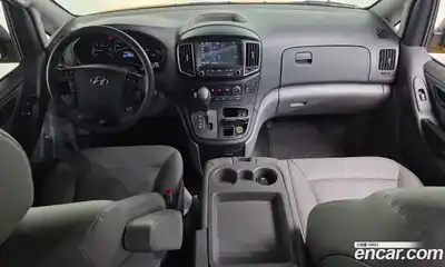 Hyundai Starex 2019 2.5 Автомат в Москве № 531348, миниатюра 7