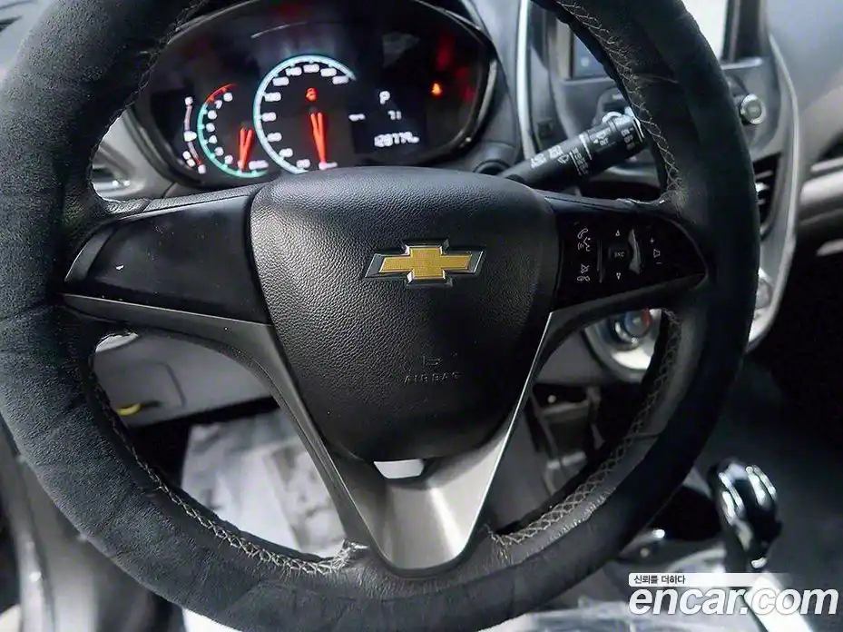 Chevrolet Spark 2016 1.0 Автомат в Москве № 531684, фото 18