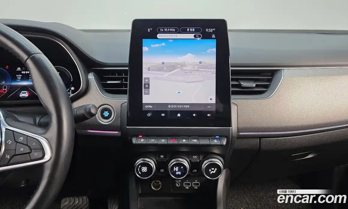 Renault XM3 2023 1.6 Автомат в Москве № 533522, фото 14