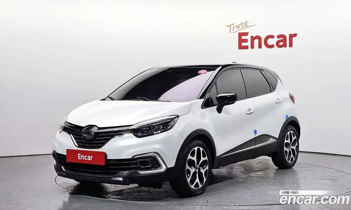 Renault QM3 2019 1.5 Автомат в Москве № 533711, фото 1