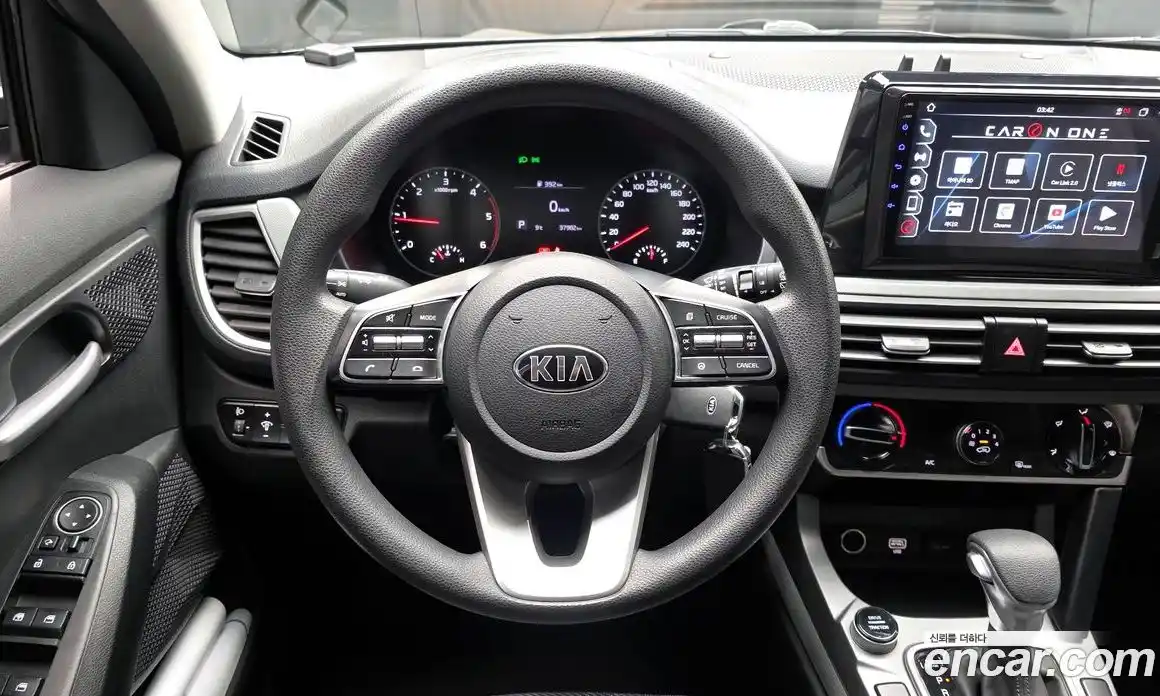 Kia Seltos 2020 1.6 Автомат в Москве № 535266, фото 13