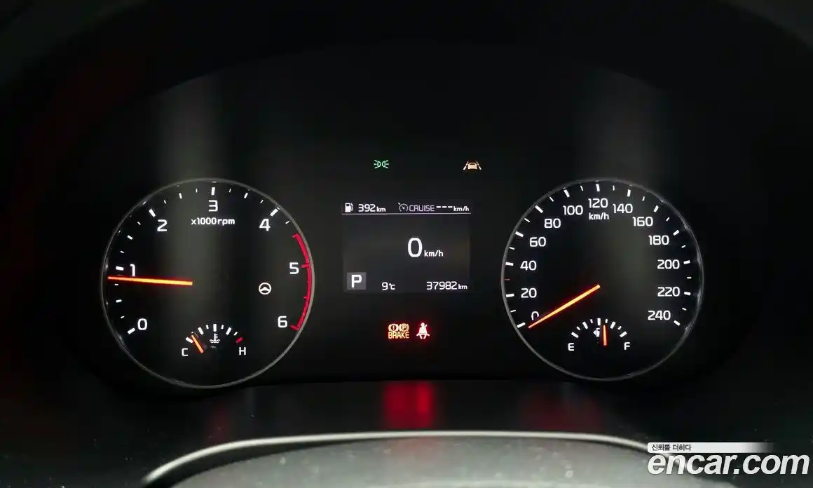 Kia Seltos 2020 1.6 Автомат в Москве № 535266, фото 8