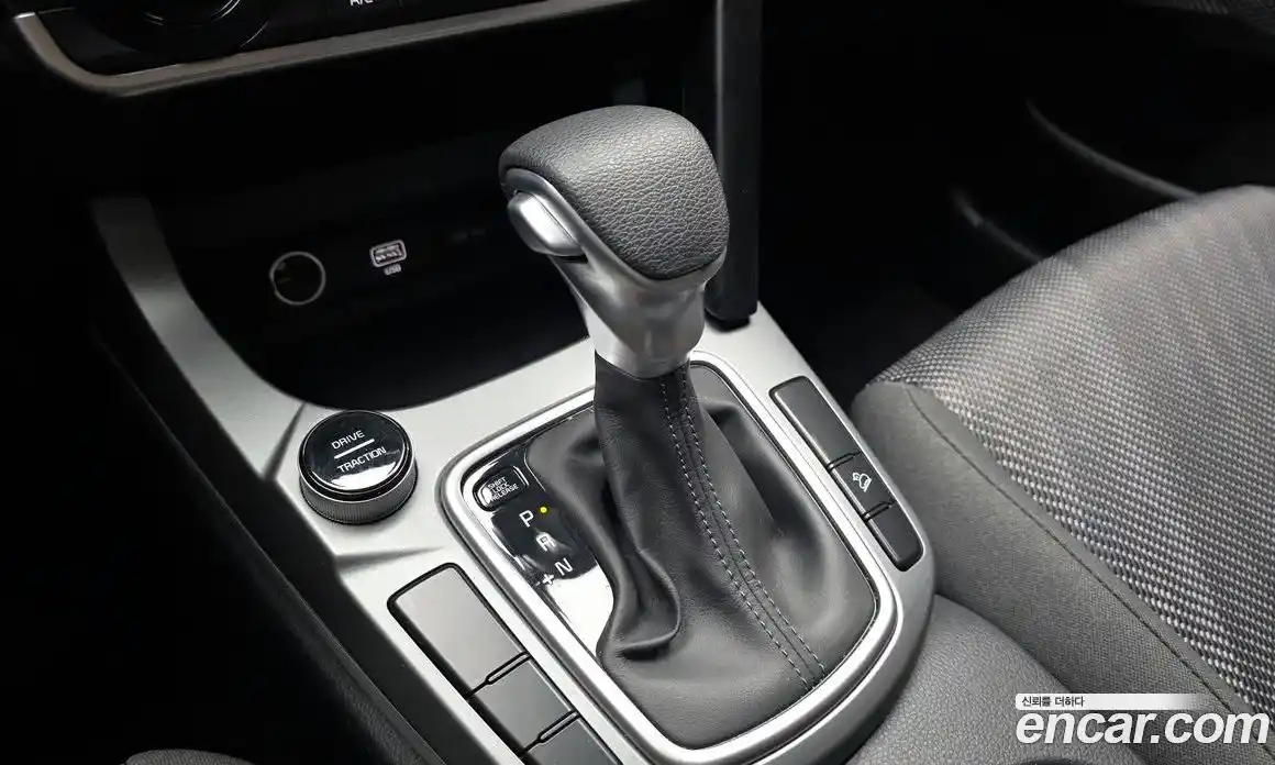 Kia Seltos 2020 1.6 Автомат в Москве № 535266, фото 9