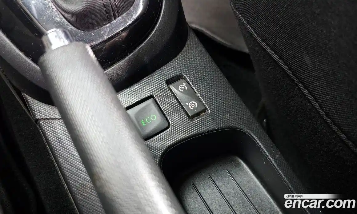 Renault QM3 2014 1.5 Автомат в Москве № 535687, фото 16