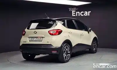 Renault QM3 2014 1.5 Автомат в Москве № 535687, миниатюра 2