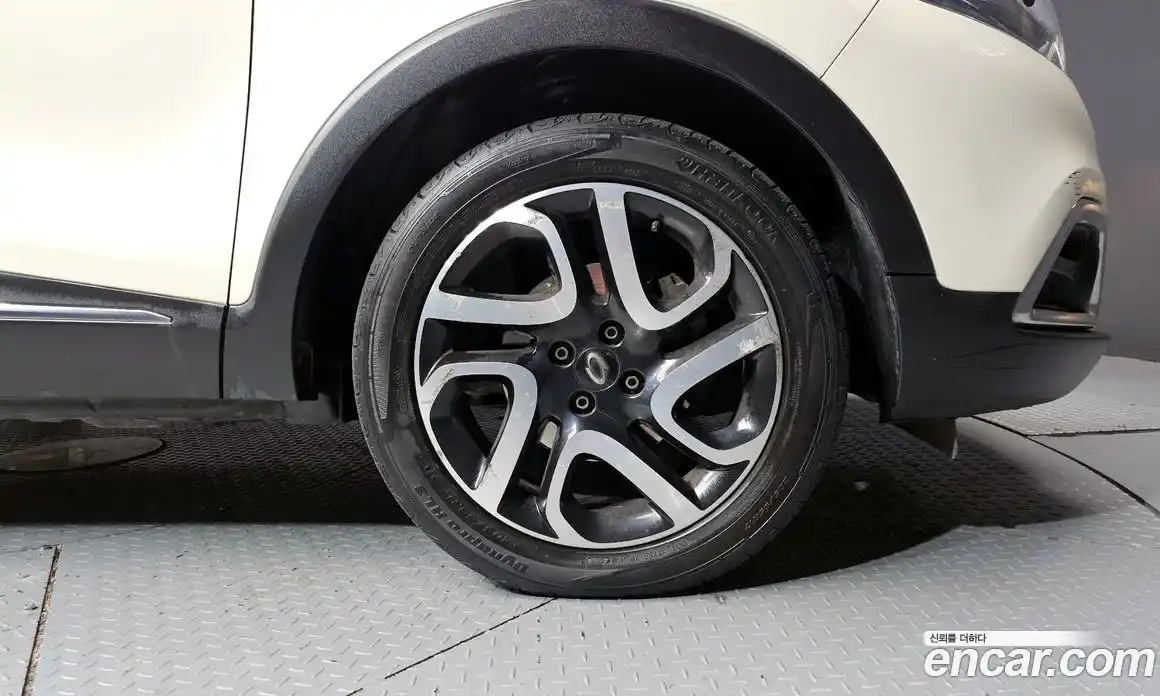 Renault QM3 2014 1.5 Автомат в Москве № 535687, фото 5