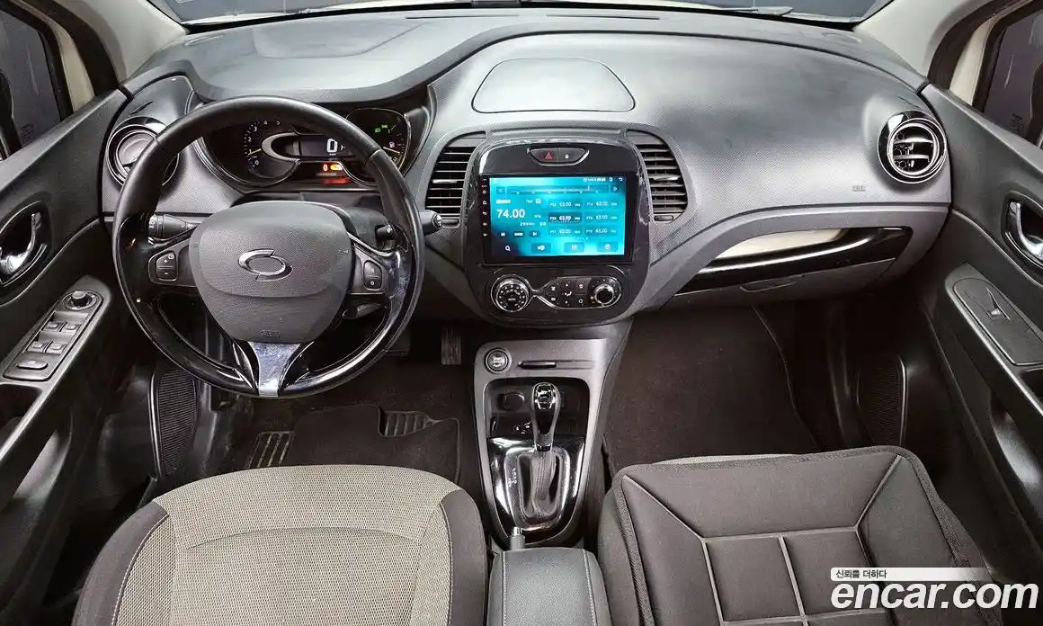 Renault QM3 2014 1.5 Автомат в Москве № 535687, фото 7