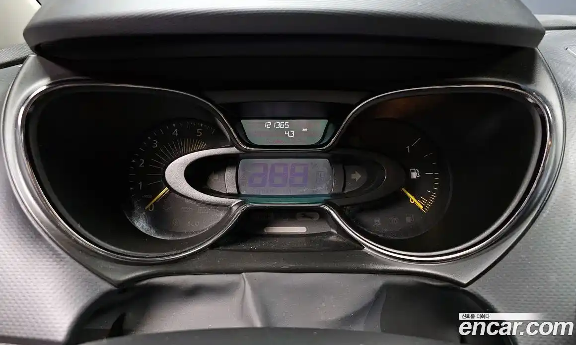 Renault QM3 2014 1.5 Автомат в Москве № 535687, фото 8