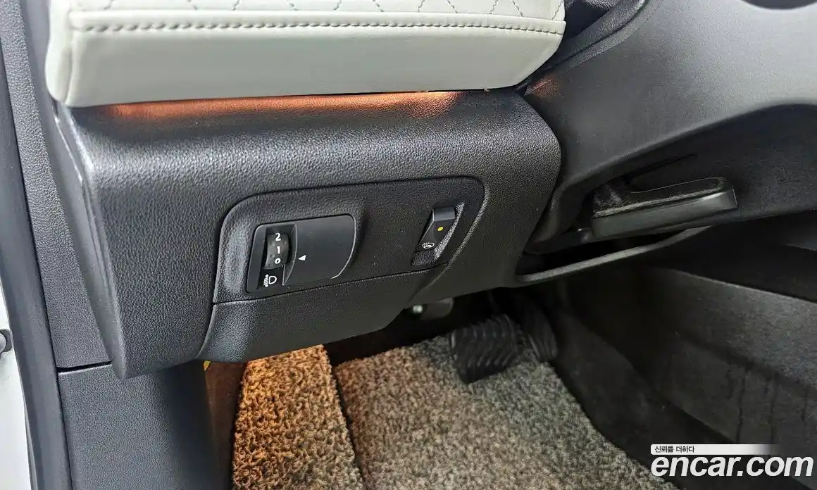 Renault SM6 2017 2.0 Автомат в Москве № 535693, фото 16