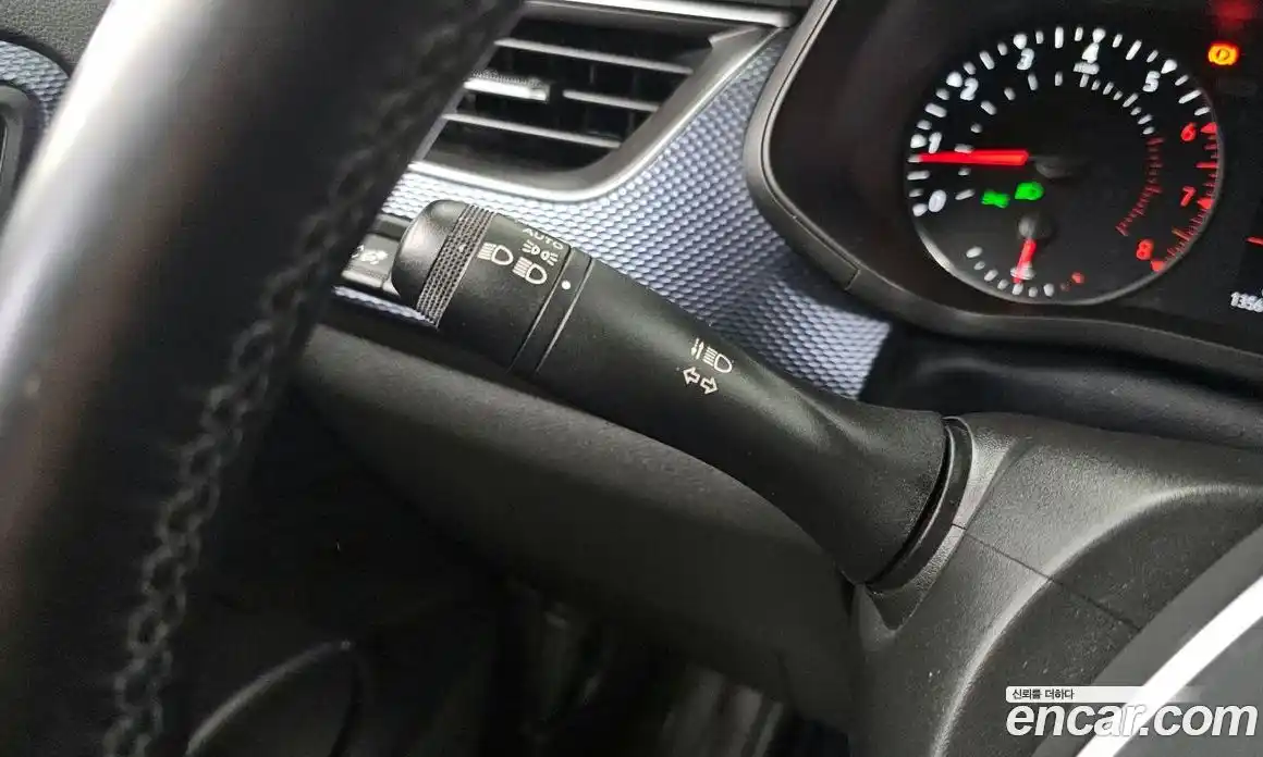 Renault XM3 2022 1.6 Автомат в Москве № 535943, фото 17