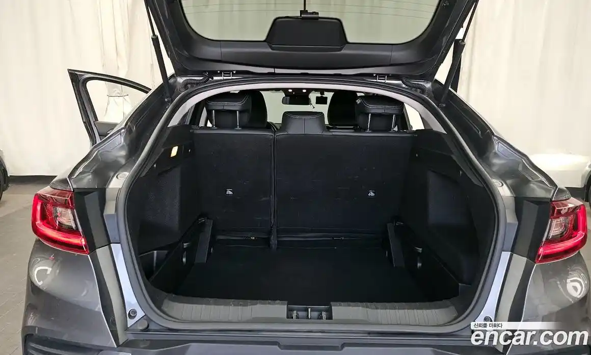 Renault XM3 2022 1.6 Автомат в Москве № 535943, фото 20