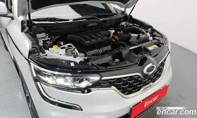 Renault QM6 2022 2.0 Автомат в Москве № 535948, миниатюра 6