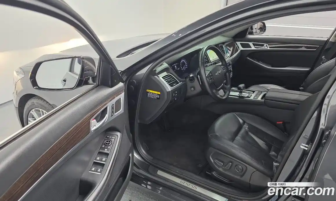 Genesis G80 2017 3.3 Автомат в Москве № 537395, фото 11