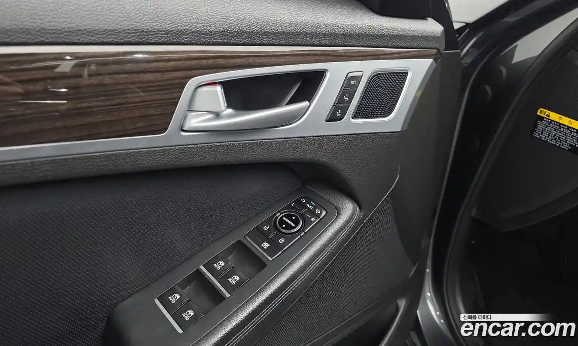 Genesis G80 2017 3.3 Автомат в Москве № 537395, фото 17