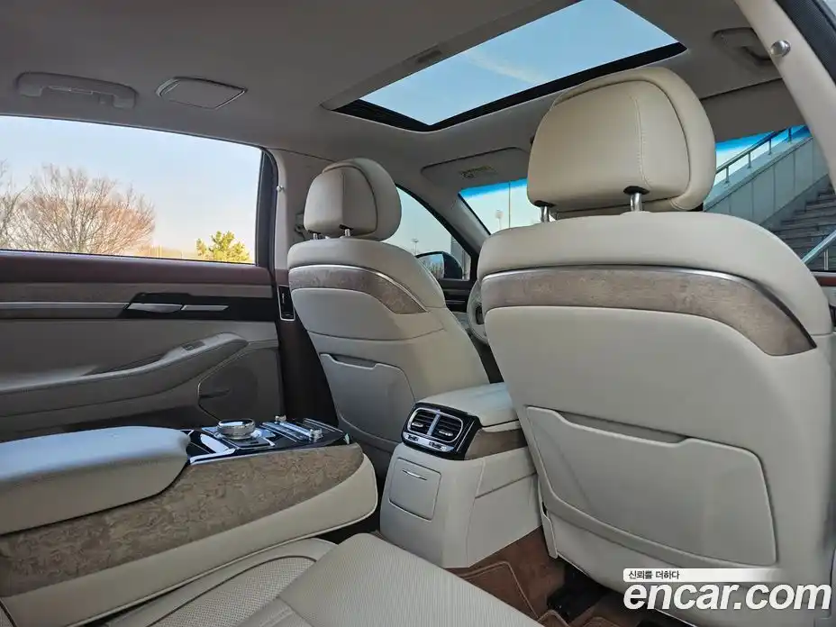 Genesis G90 2020 3.8 Автомат в Москве № 537597, фото 13