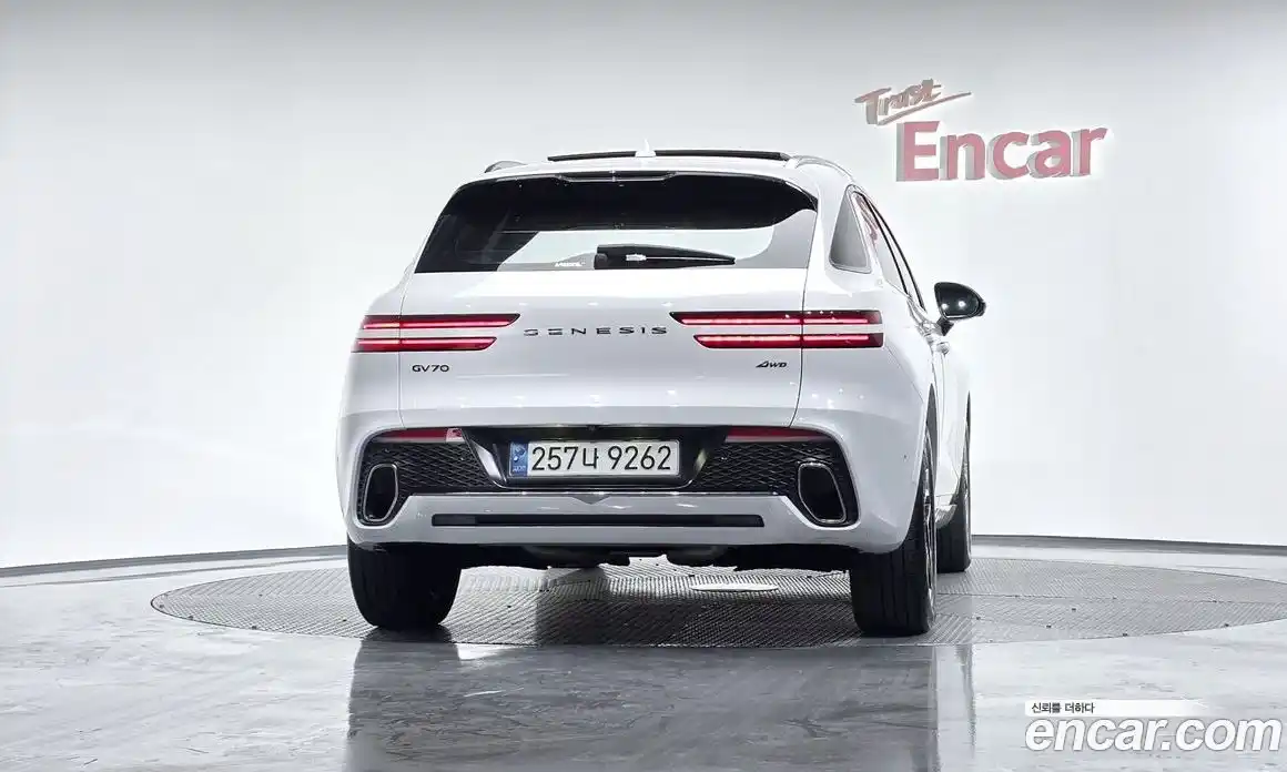 Genesis GV70 2021 2.5 Автомат в Москве № 537609, фото 3