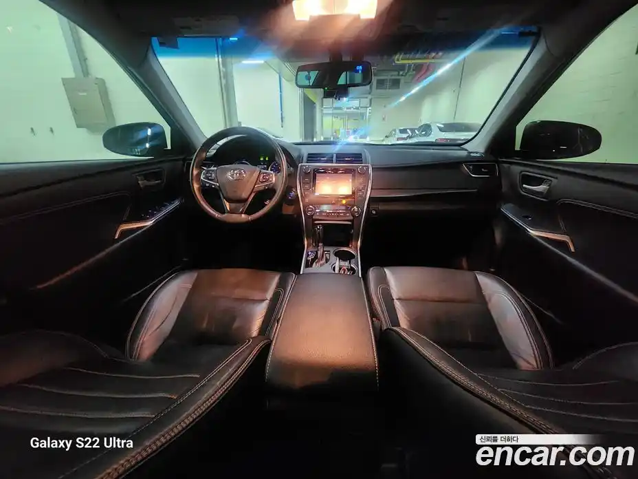 Toyota Camry 2016 2.5 Автомат в Москве № 538152, фото 17