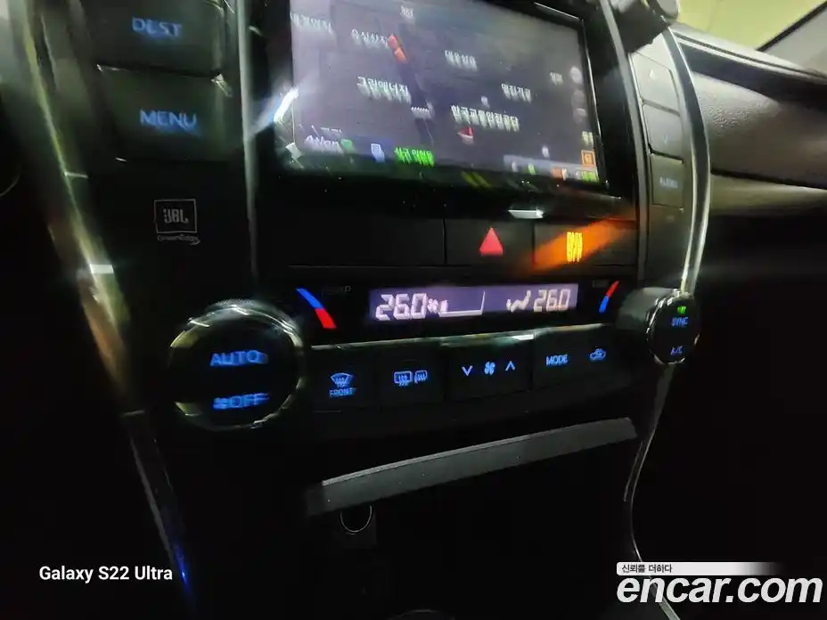 Toyota Camry 2016 2.5 Автомат в Москве № 538152, фото 19