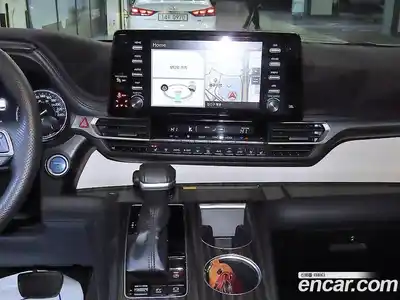 Toyota Sienna 2021 2.5 Автомат в Москве № 538176, миниатюра 11