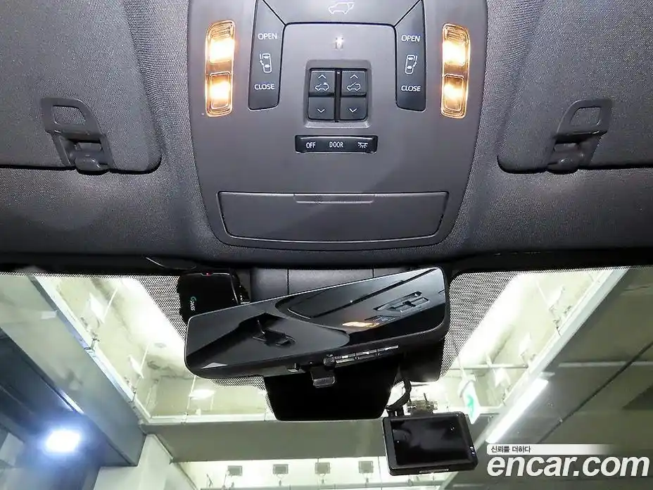 Toyota Sienna 2021 2.5 Автомат в Москве № 538176, фото 13