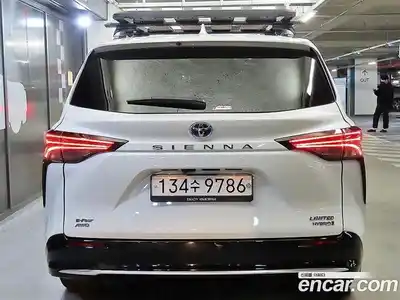 Toyota Sienna 2021 2.5 Автомат в Москве № 538176, миниатюра 5