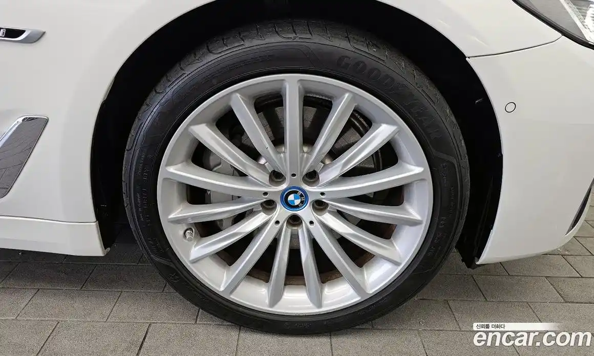 BMW 5-Series 2023 2.0 Автомат в Москве № 538965, фото 5