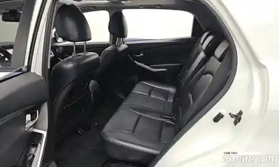 SsangYong Korando 2015 2.0 Автомат в Москве № 539188, миниатюра 11