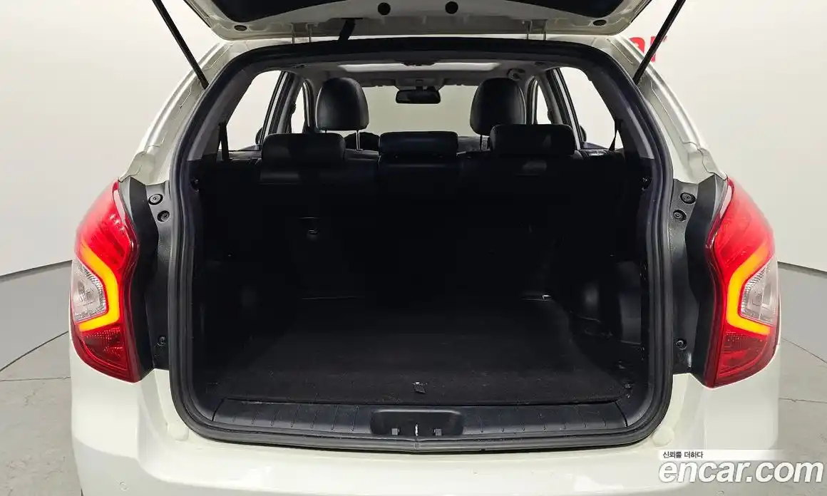 SsangYong Korando 2015 2.0 Автомат в Москве № 539188, фото 19