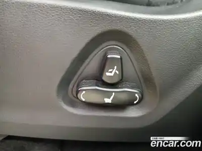 SsangYong Rexton 2018 2.2 Автомат в Москве № 539354, миниатюра 12