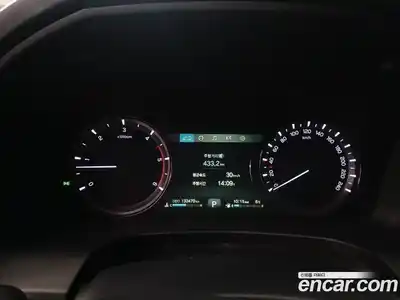 SsangYong Rexton 2018 2.2 Автомат в Москве № 539354, миниатюра 9