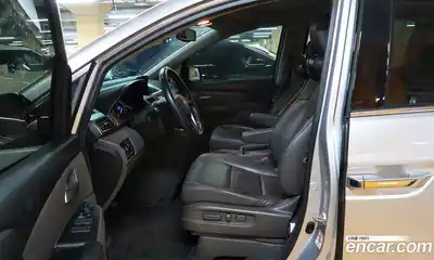 Honda Odyssey 2013 3.5 Автомат в Москве № 539645, миниатюра 11