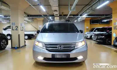Honda Odyssey 2013 3.5 Автомат в Москве № 539645, миниатюра 8