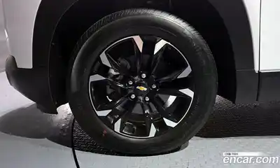 Chevrolet TrailBlazer 2022 1.3 Автомат в Москве № 539922, миниатюра 5