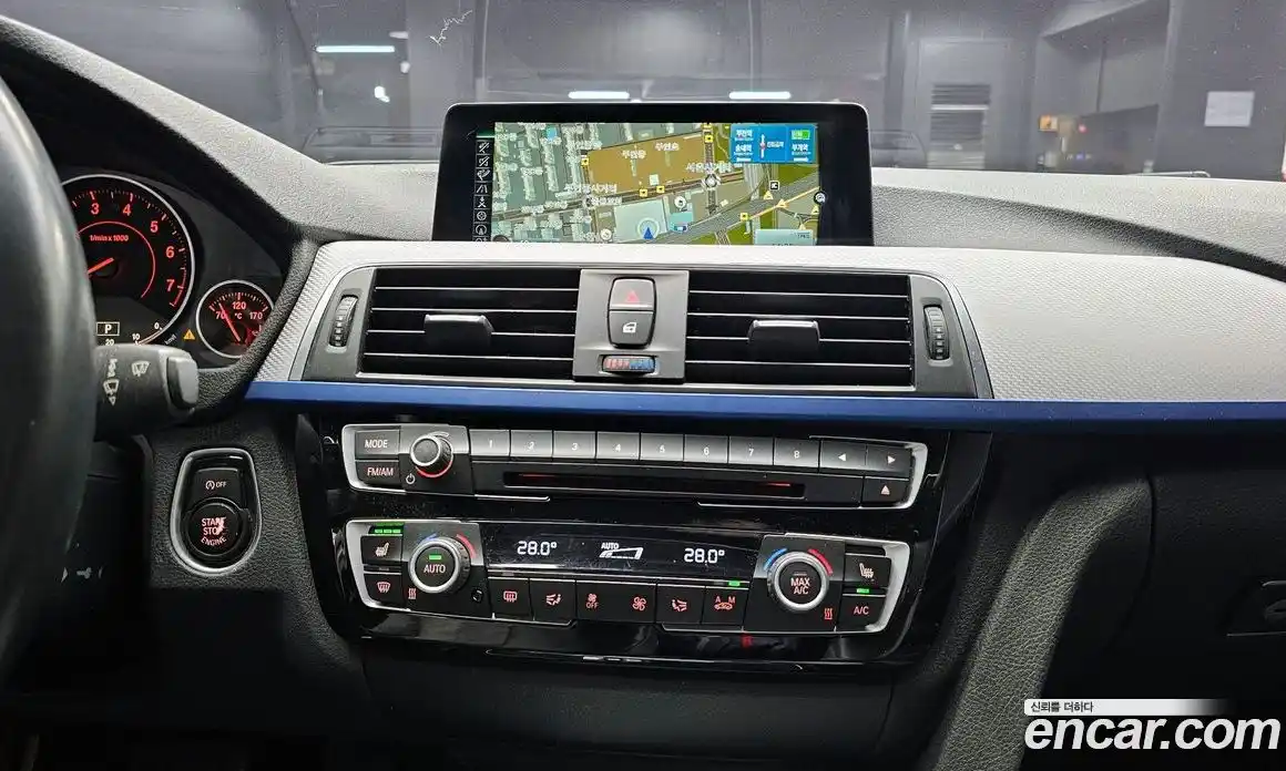 BMW 3-Series 2016 2.0 Автомат в Москве № 540918, фото 14