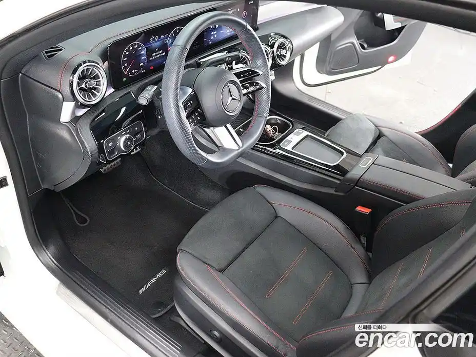 Mercedes-Benz CLA-Class 2024 2.0 Автомат в Москве № 541483, фото 17