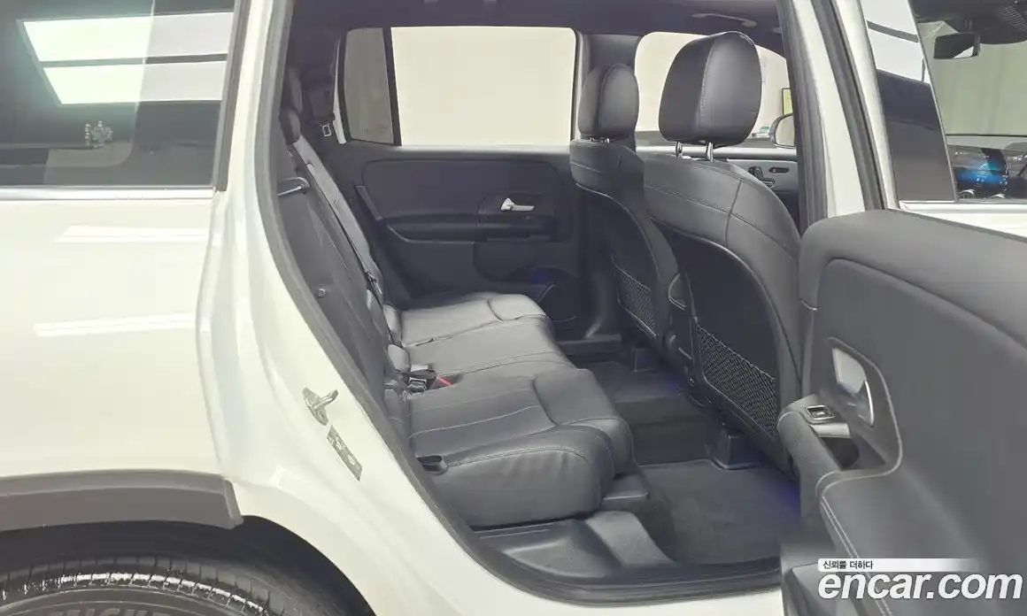 Mercedes-Benz GLB-Class 2021 1.9 Автомат в Москве № 542221, фото 12