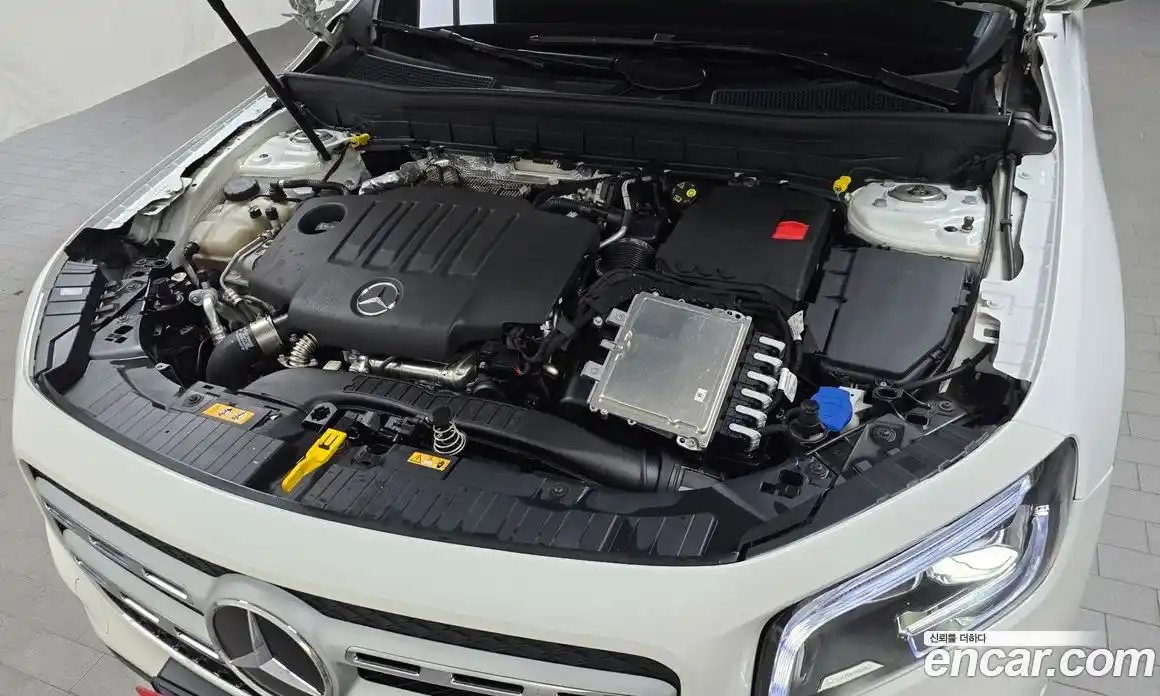 Mercedes-Benz GLB-Class 2021 1.9 Автомат в Москве № 542221, фото 6