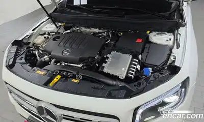 Mercedes-Benz GLB-Class 2021 1.9 Автомат в Москве № 542221, миниатюра 6