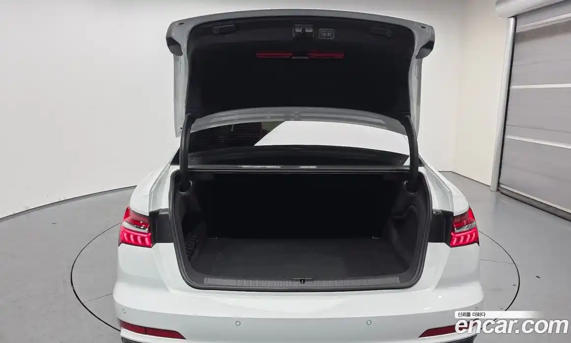 Audi A6 2023 2.0 Автомат в Москве № 543814, фото 20