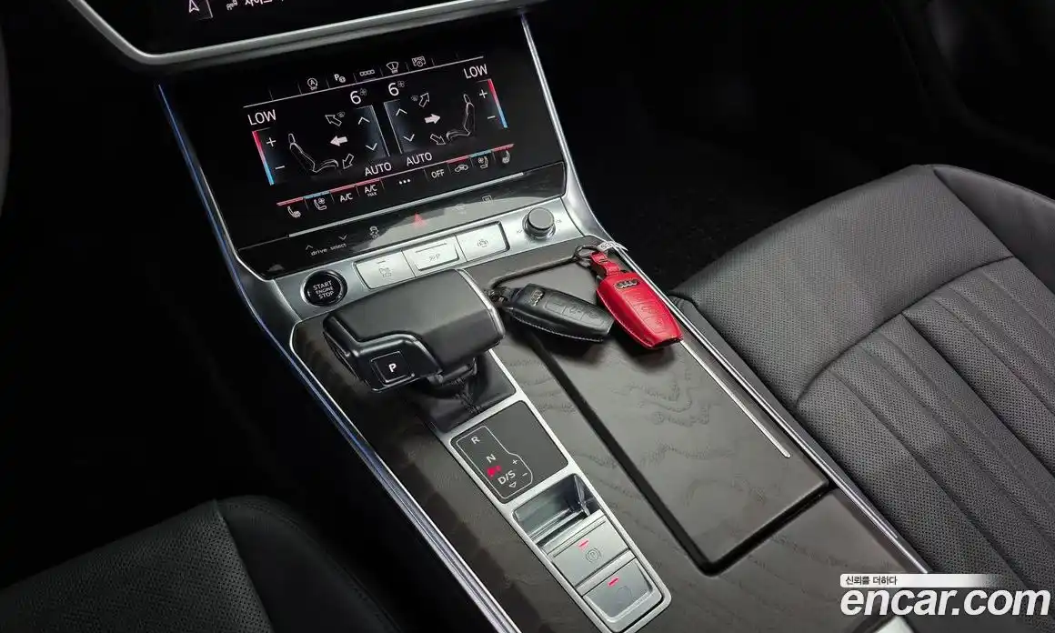 Audi A6 2023 2.0 Автомат в Москве № 543814, фото 9