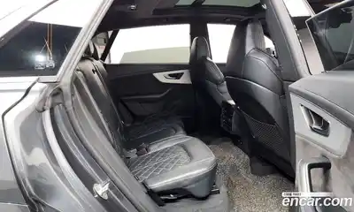 Audi Q8 2021 3.0 Автомат в Москве № 544250, миниатюра 12