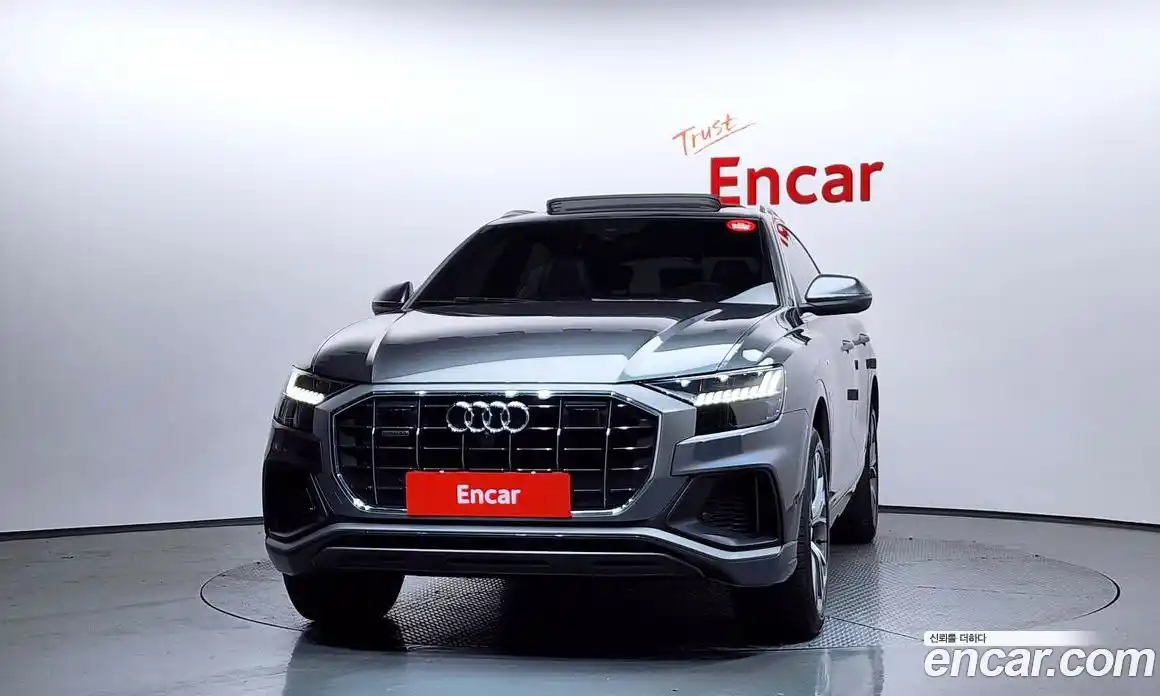 Audi Q8 2021 3.0 Автомат в Москве № 544250, фото 3