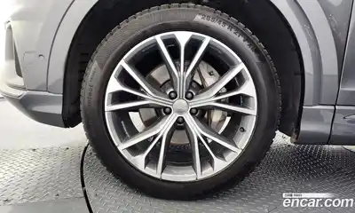 Audi Q8 2021 3.0 Автомат в Москве № 544250, миниатюра 5