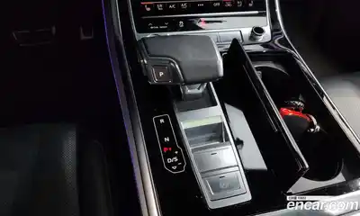 Audi Q8 2021 3.0 Автомат в Москве № 544250, миниатюра 9