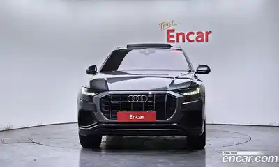 Audi Q8 2021 3.0 Автомат в Москве № 544349, миниатюра 2